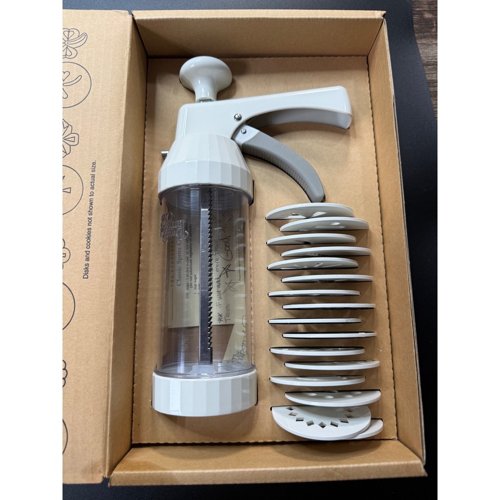 Pampered Chef Cookie Press Holiday 16 Discs 1525 Spritz Maker Excellent